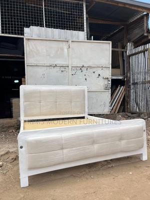 Mocket Beds 5by 6 Light Cream White Frames - thumbnail 2