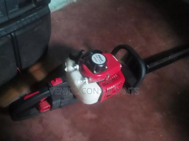 Hedge Trimmer for Sale - thumbnail 4