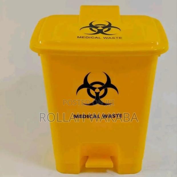 30 Litres Biohazard Pedal Bins