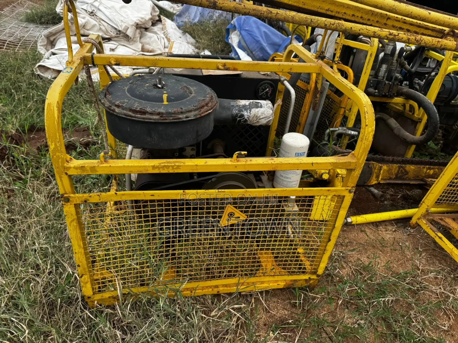 Portable Diesel Drilling Machine Set / Air Compressor Unit (40m Deep)