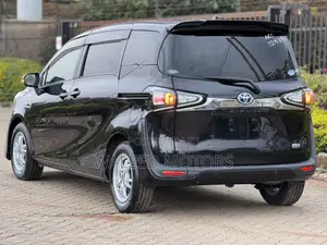 Toyota Sienta 2020 Black