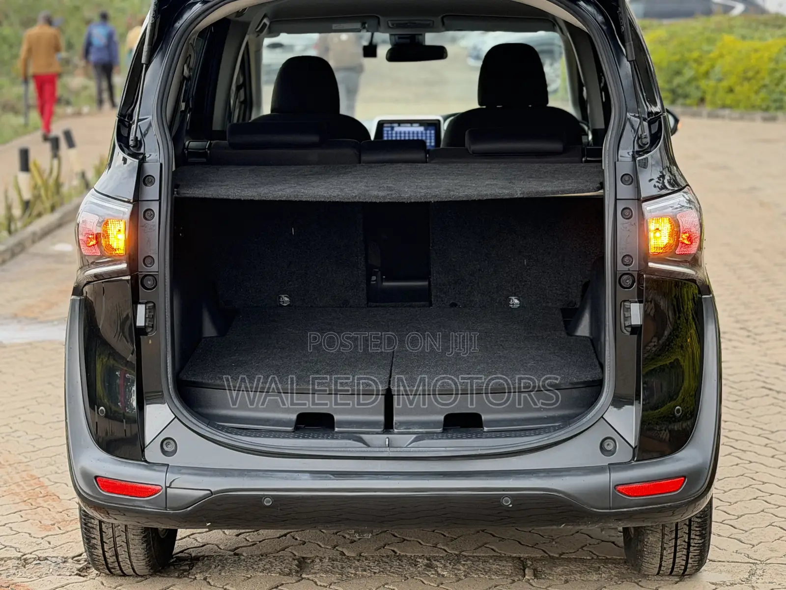 Toyota Sienta 2020 Black