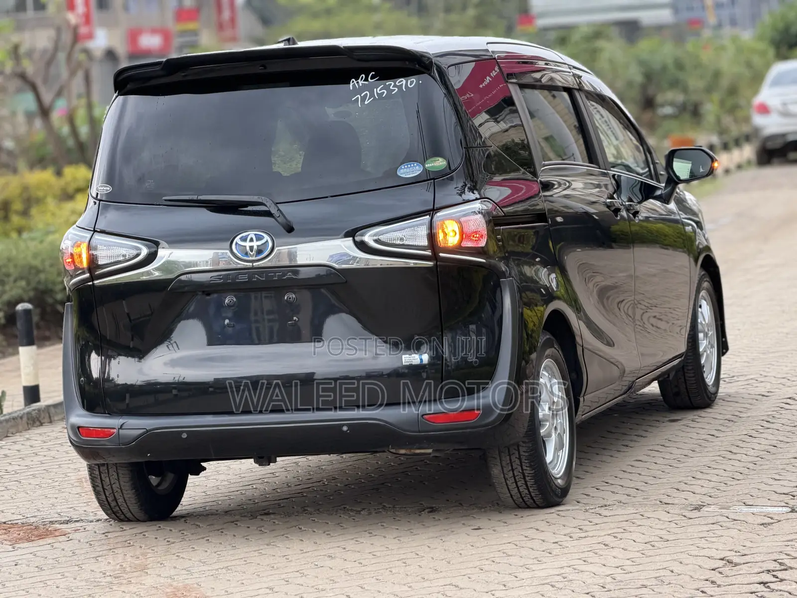 Toyota Sienta 2020 Black