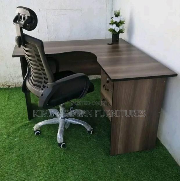 L Shaped Office Table and Headrest Chair - main view