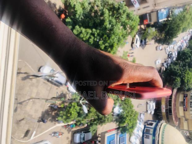 Apple iPhone XR 64 GB Orange - thumbnail 7