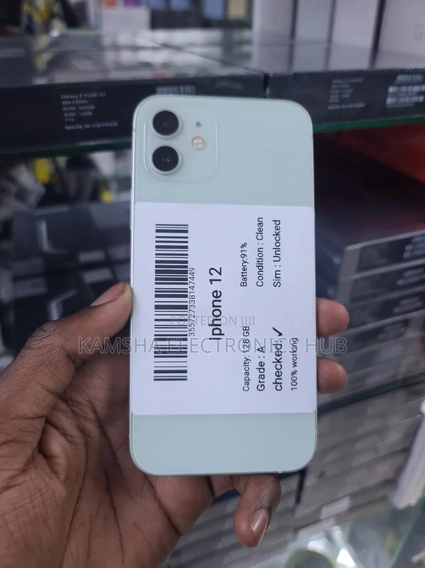 Apple iPhone 12 128 GB - main view