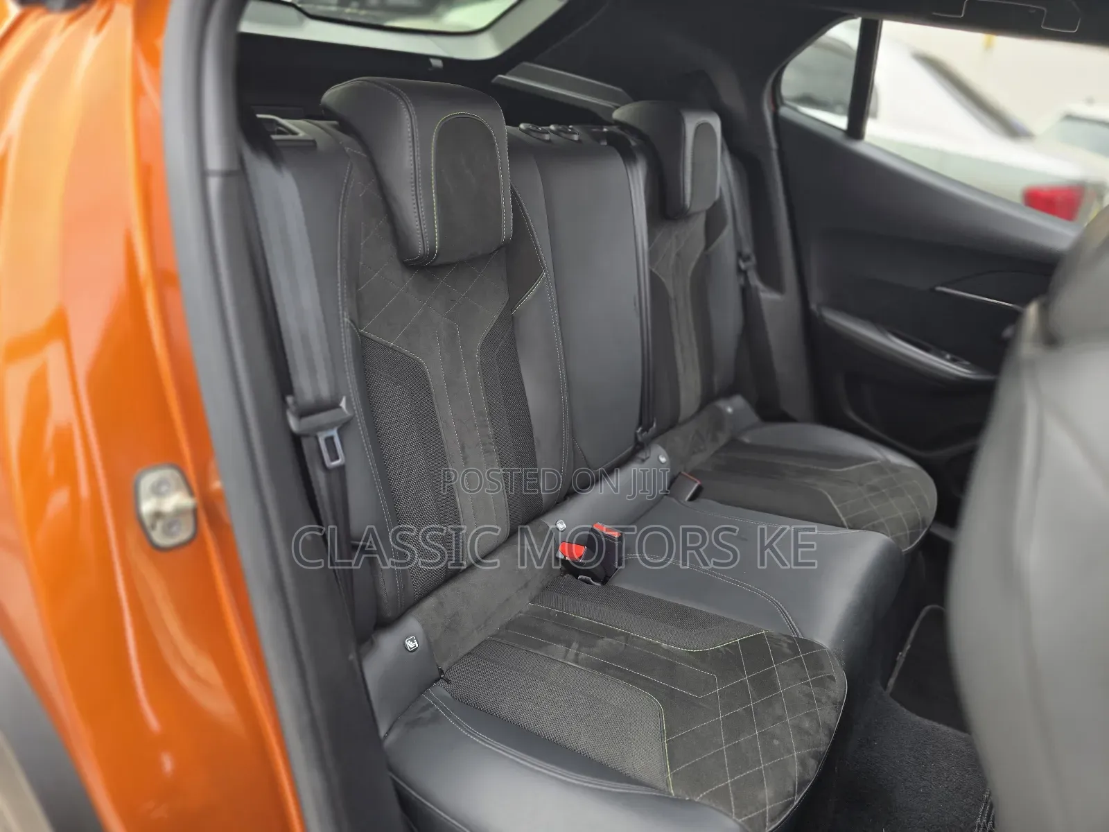 Peugeot 2008 1.2 PureTech (155 Hp) 2020 Orange