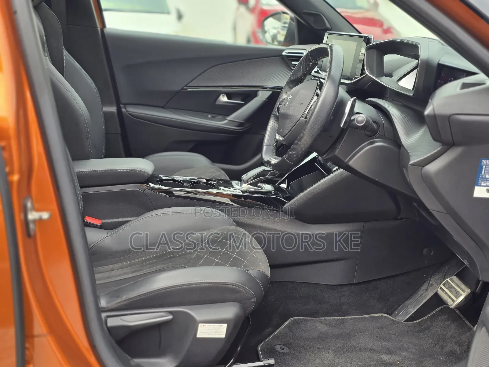 Peugeot 2008 1.2 PureTech (155 Hp) 2020 Orange
