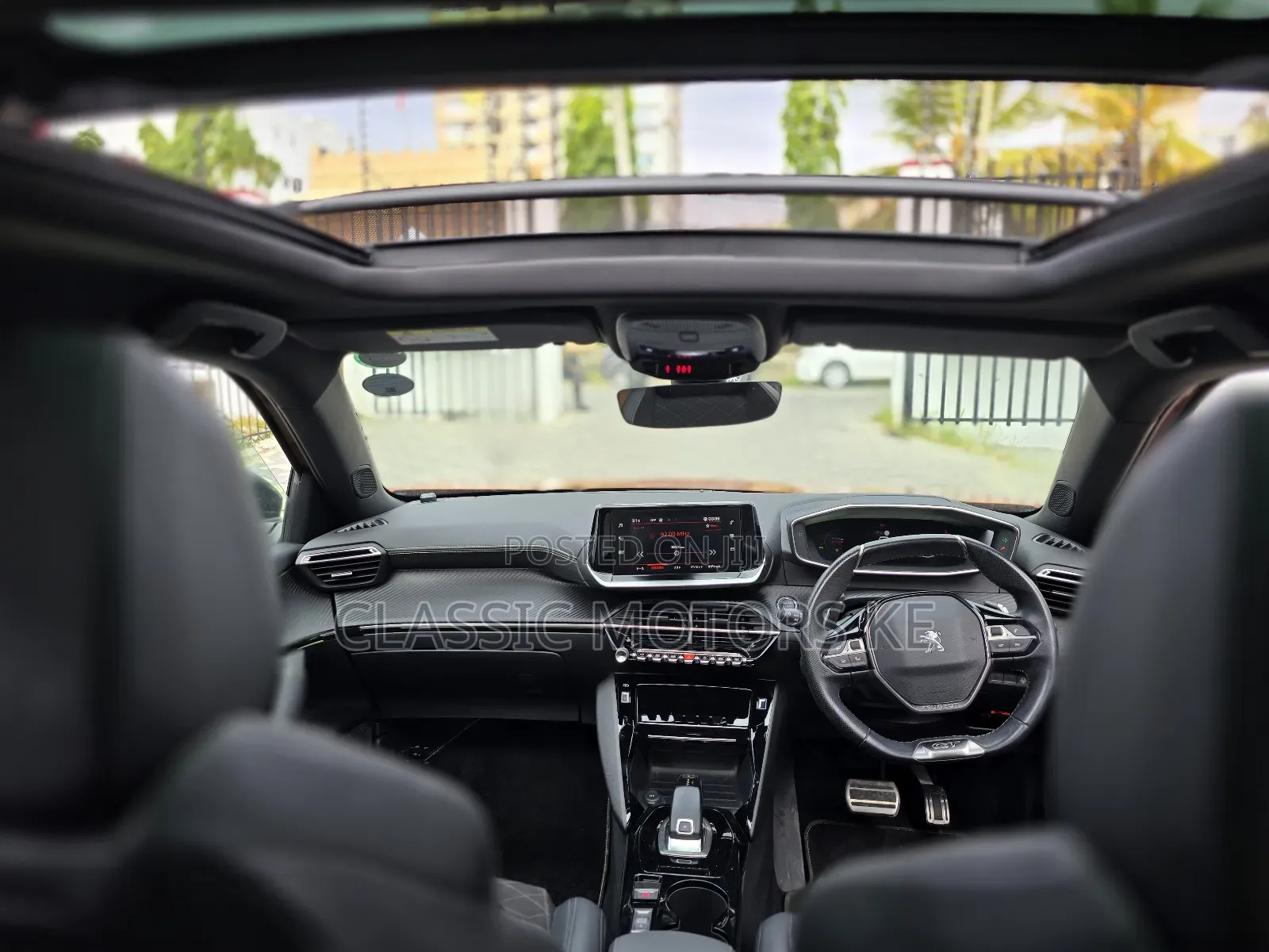 Peugeot 2008 1.2 PureTech (155 Hp) 2020 Orange