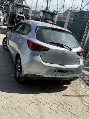 Mazda 2 2020 Gray