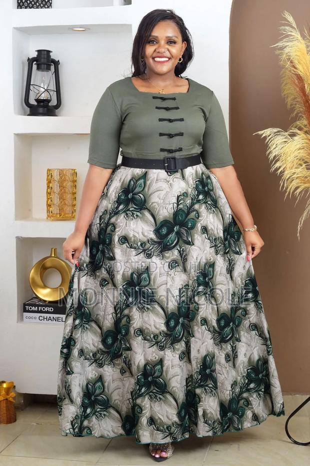 Stylish Maxi Dress - thumbnail 2