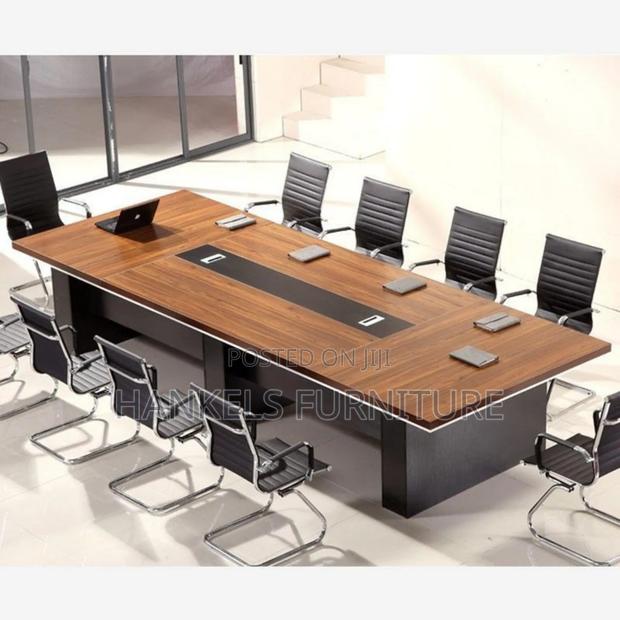 Large 3 M Conference Table – Strong Stylish Design