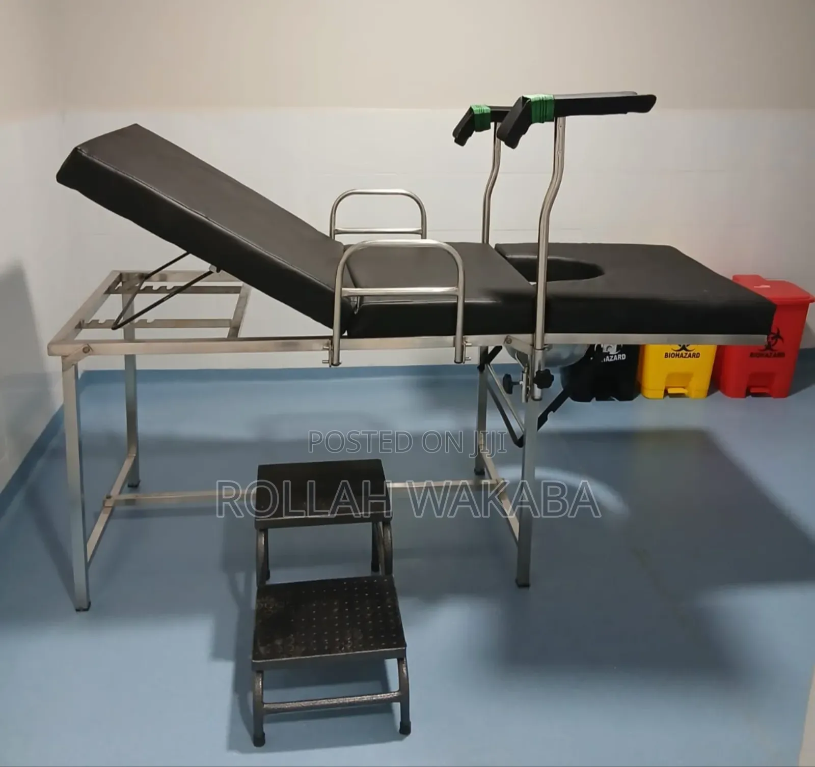 Delivery Bed With Step Stool