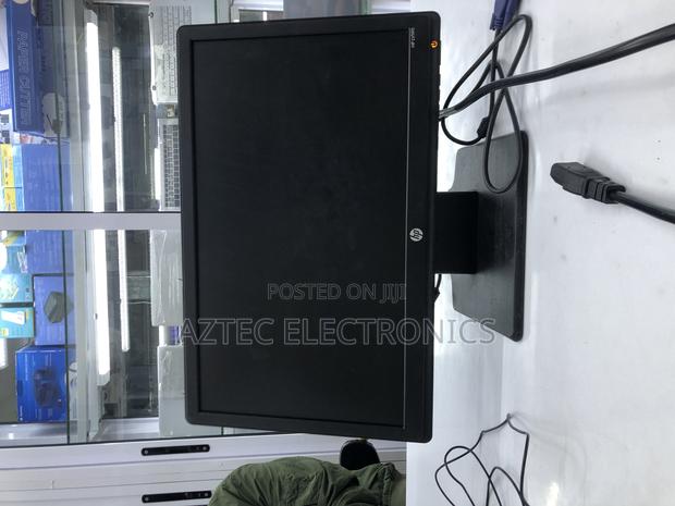 Desktop Computer HP EliteDesk 800 G4 8GB Intel Core i5 HDD 500GB - thumbnail 2