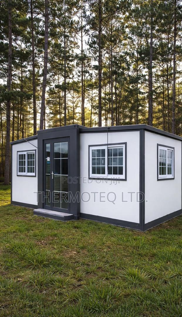 20ft Classic Container House/Office Made of Insulated Panels