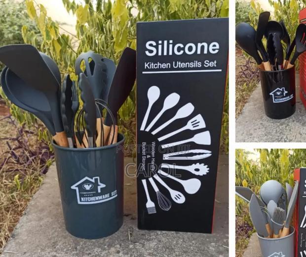 12 Pieces Silicone Spoon Available