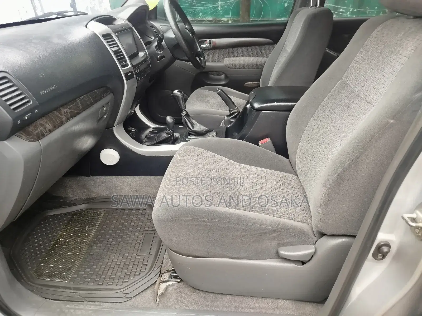 Toyota Land Cruiser Prado 2005 Silver