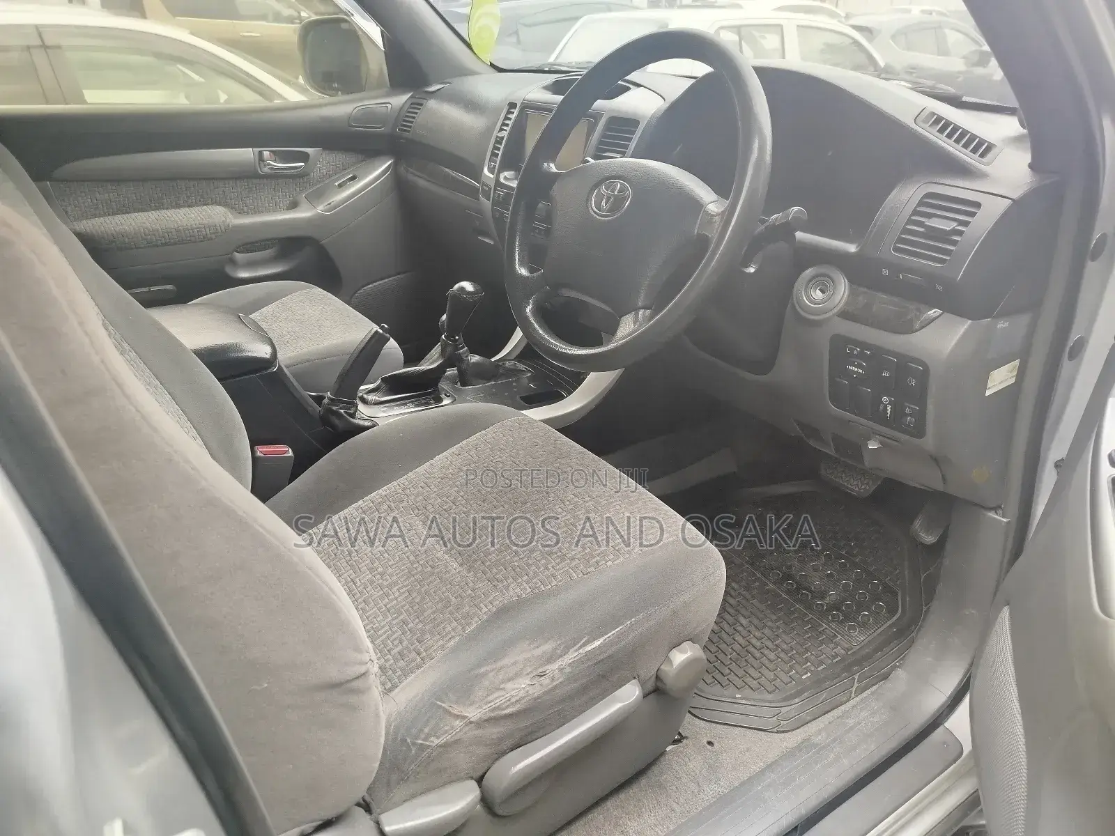 Toyota Land Cruiser Prado 2005 Silver