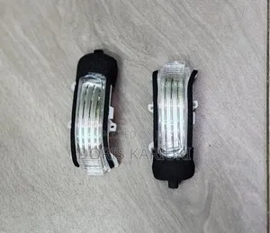 Axio/Vitz Side Mirror Indicator