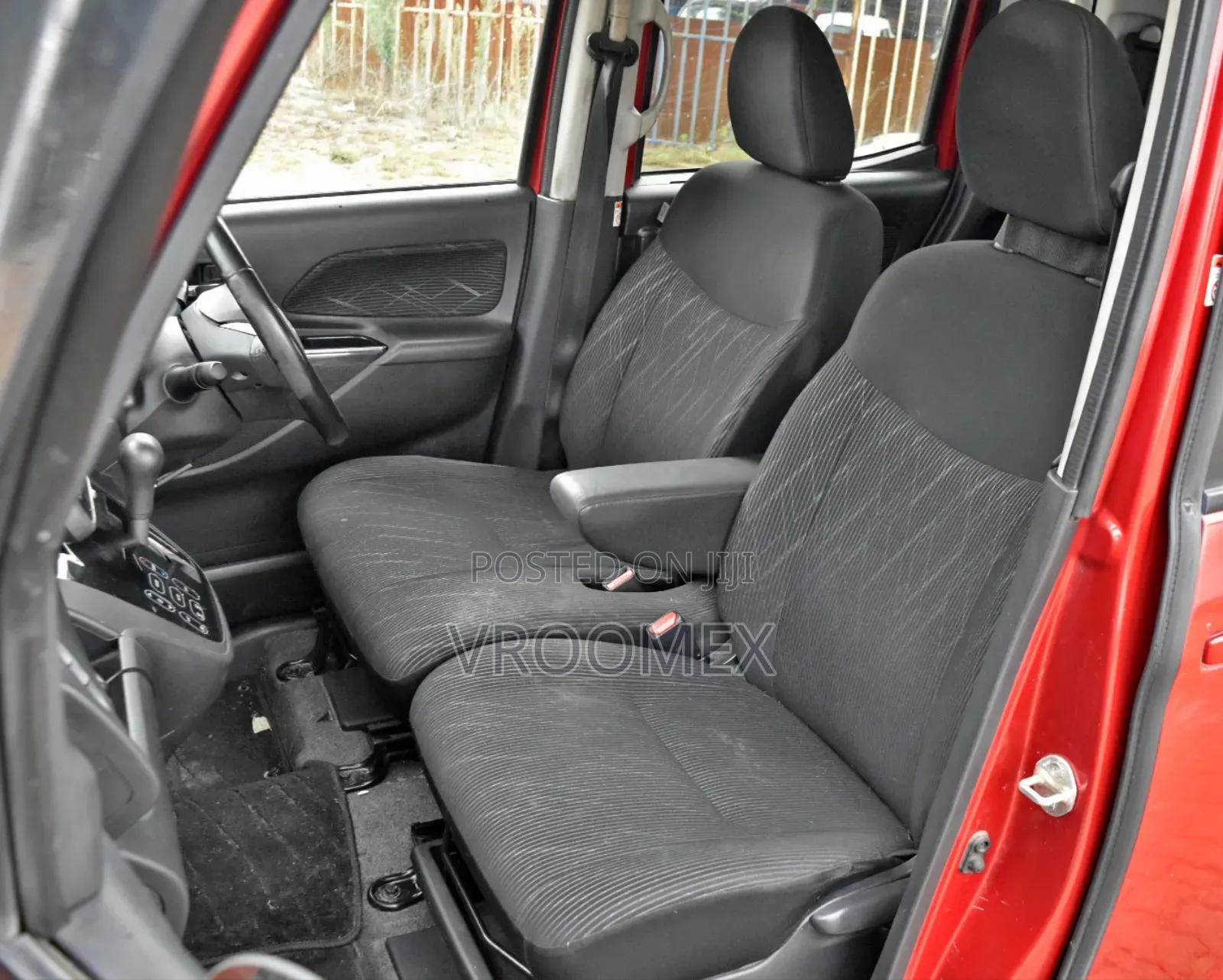 Mitsubishi EK 2019 Red