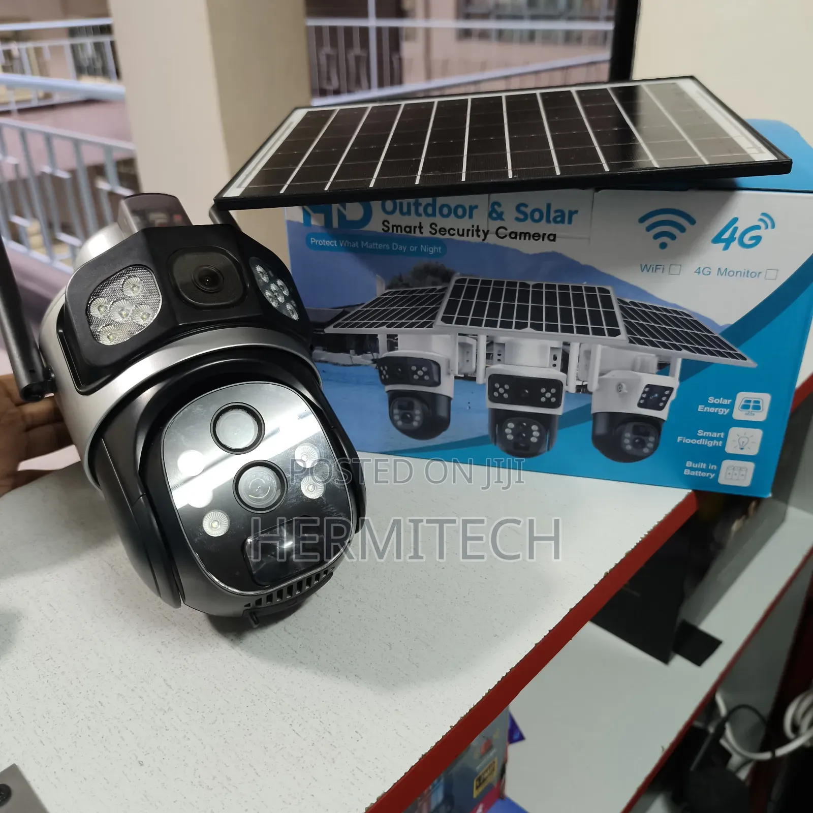 Outdoor Wifi Enabled CCTV Camera With Triple Lens