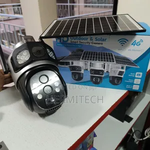 Outdoor Wifi Enabled CCTV Camera With Triple Lens