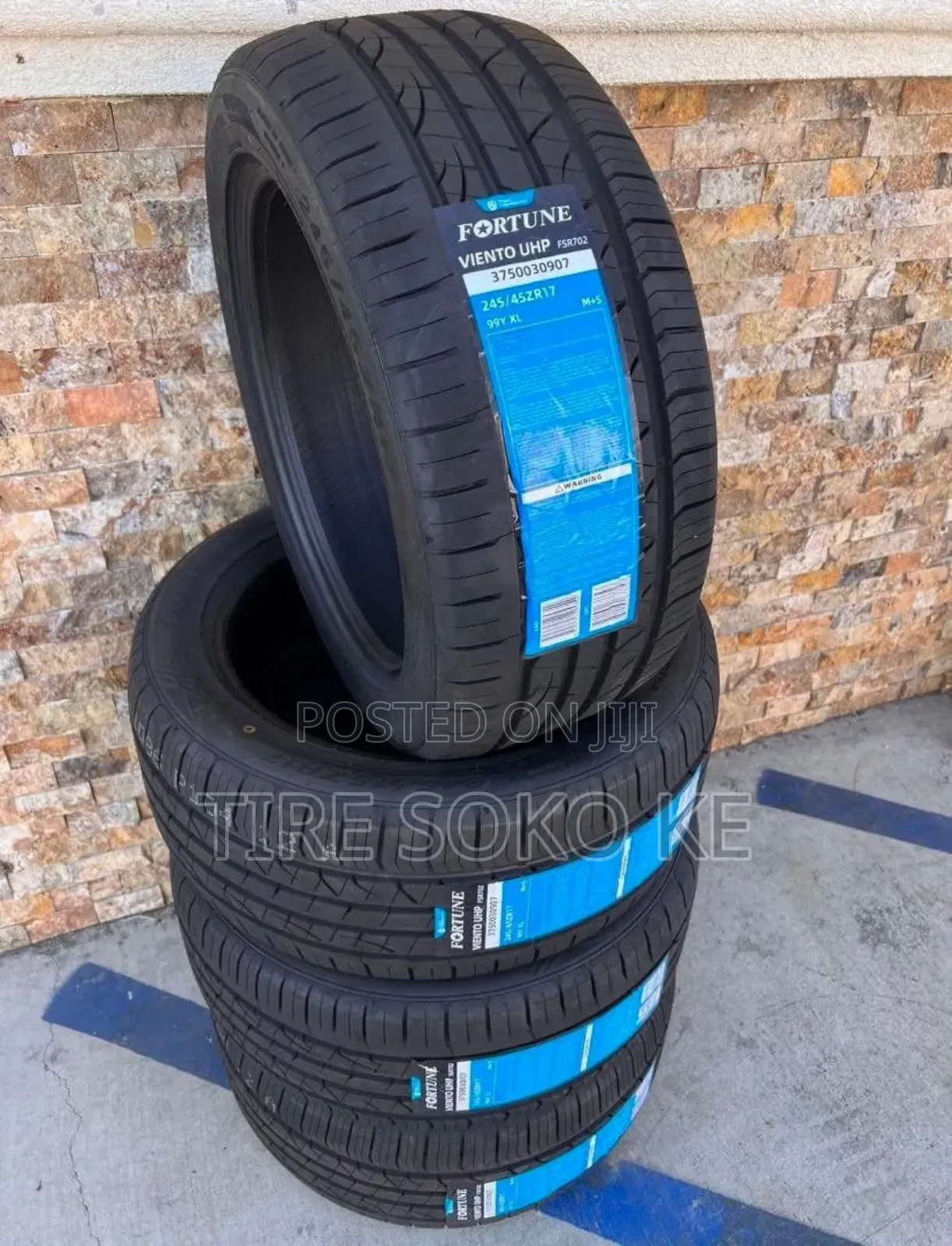 245/45r17 Fortune U.H.P Tyre
