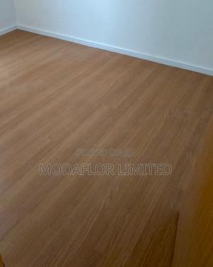 Designer Vinyl Carpet – Contemporary Interiors - thumbnail 2