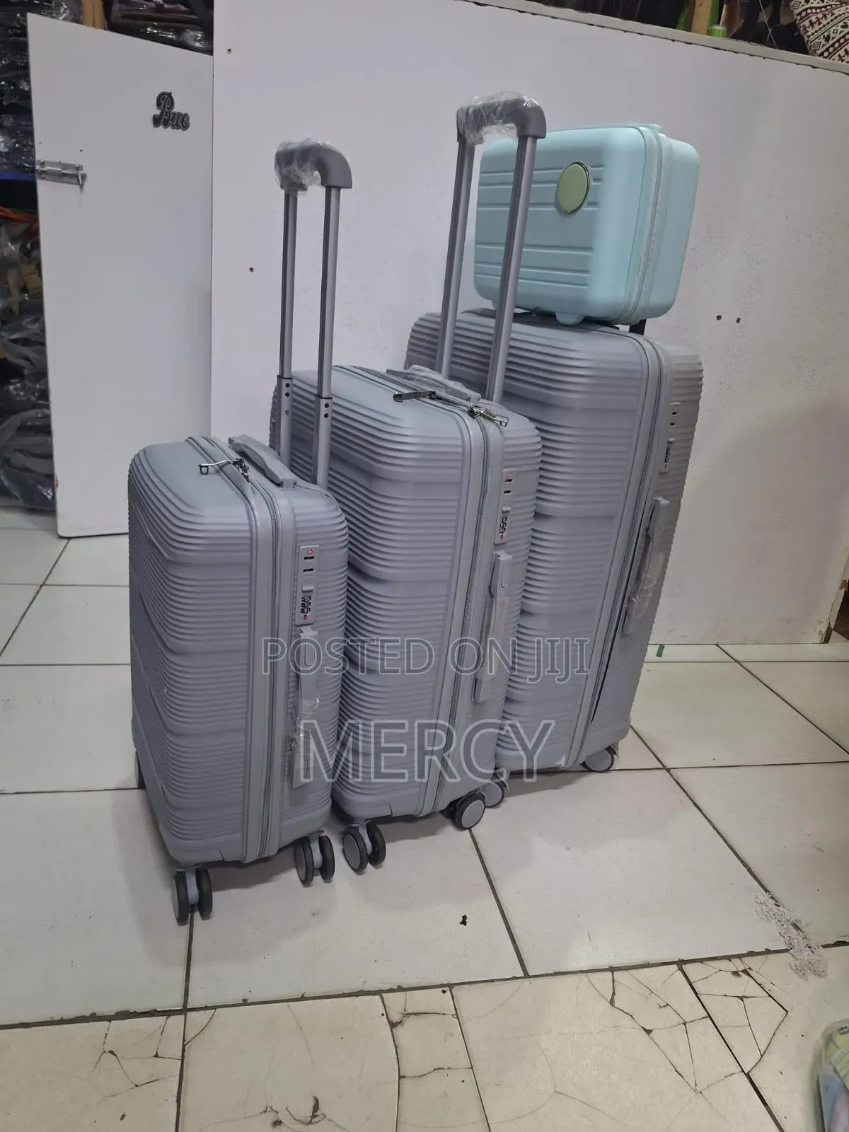 4 in 1 Suitcase