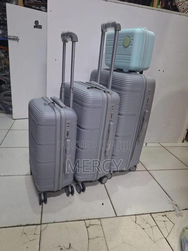 4 in 1 Suitcase - thumbnail 2
