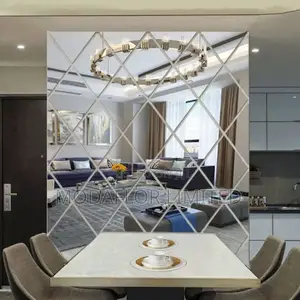 Diamond Acrylic Mirror – Luxury Living Wall Piece