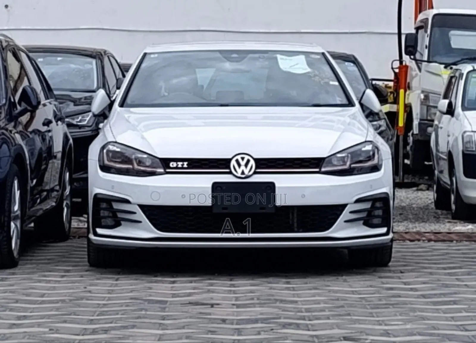 Volkswagen Golf 2019 Pearl