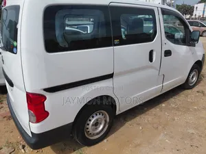 Nissan NV200 2019 White