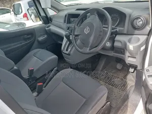 Nissan NV200 2019 White