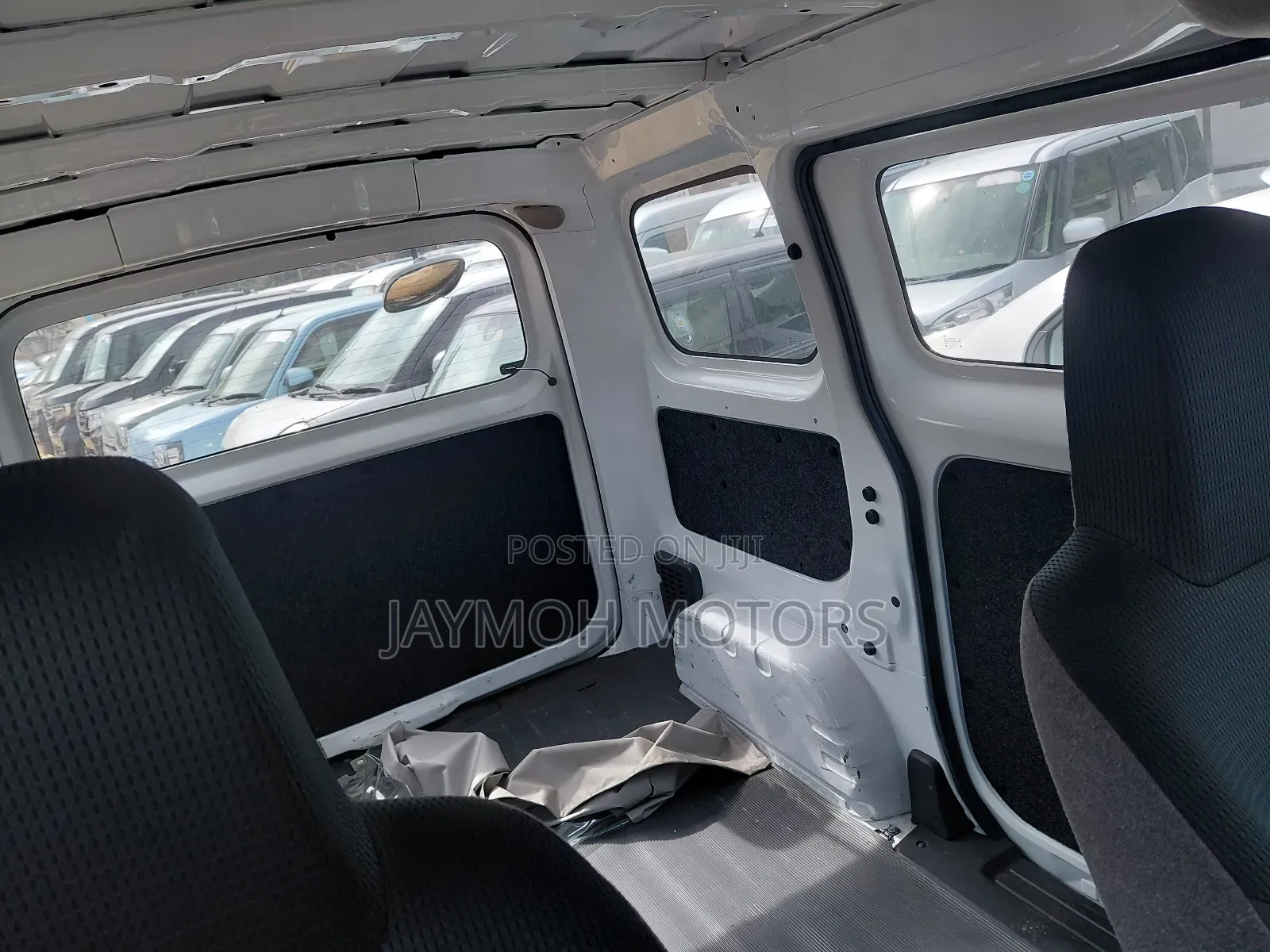 Nissan NV200 2019 White
