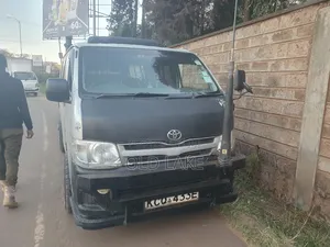 Toyota HiAce 2011 Grey