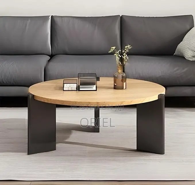 Coffee Tables; Stylish Round Oak Work Lounge Table