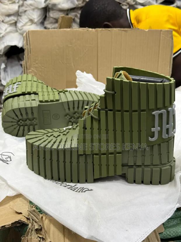 Shoes/Original Timberland Boots in All Sizes - thumbnail 3