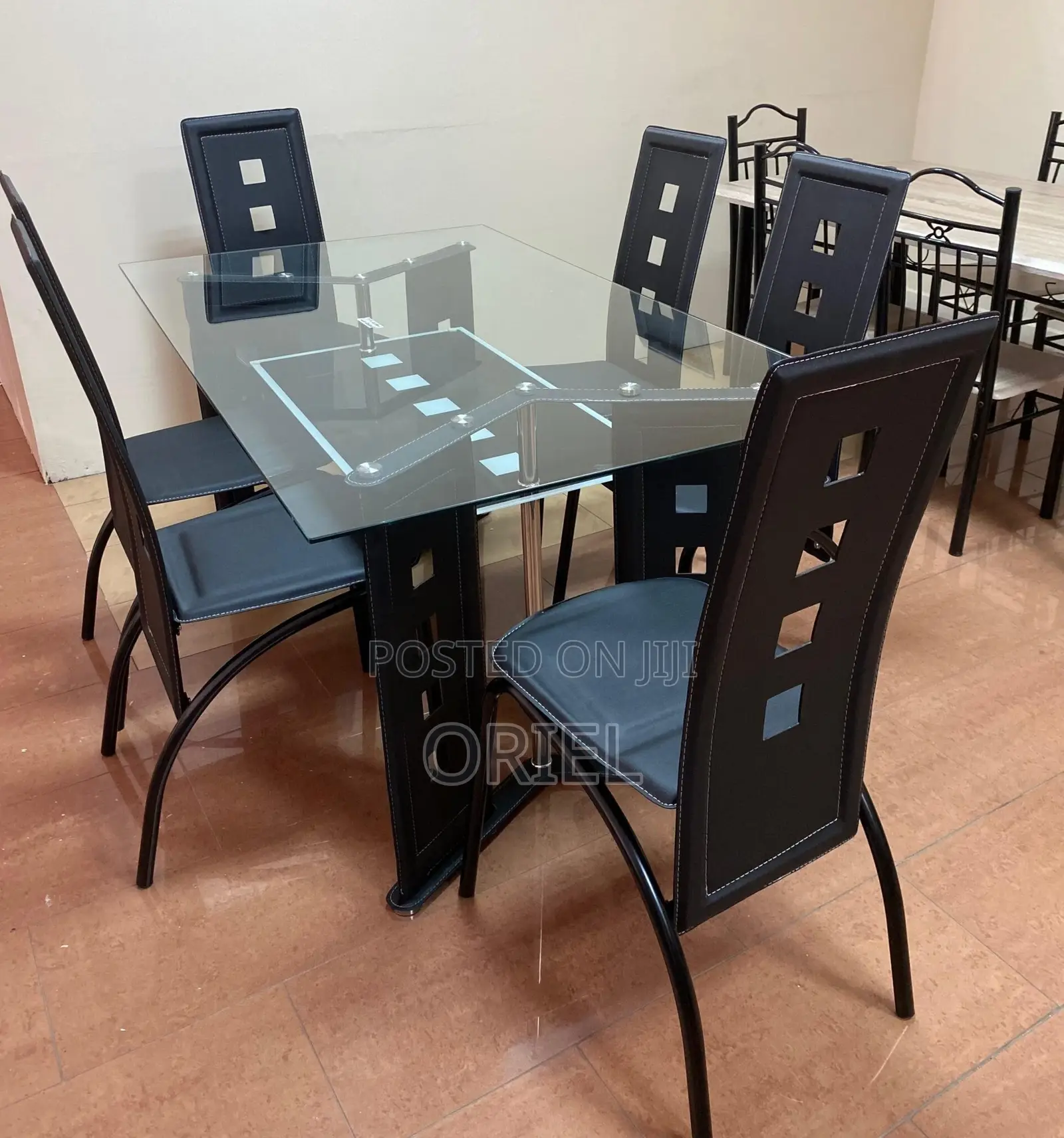 Dining Tables; Modern Finish 6-Seater Kitchen Dining Table
