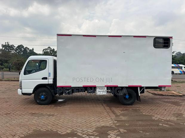 Mitsubishi Canter Hd Fe85 2013 - thumbnail 4