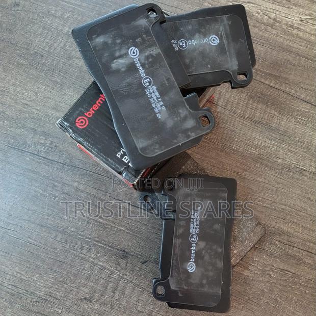Brembo Front Brake Pads for Audi Q5 – Premium Smooth Stopping Upgrade