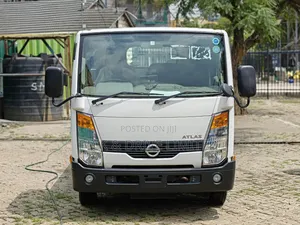 Nissan Atlas 2018