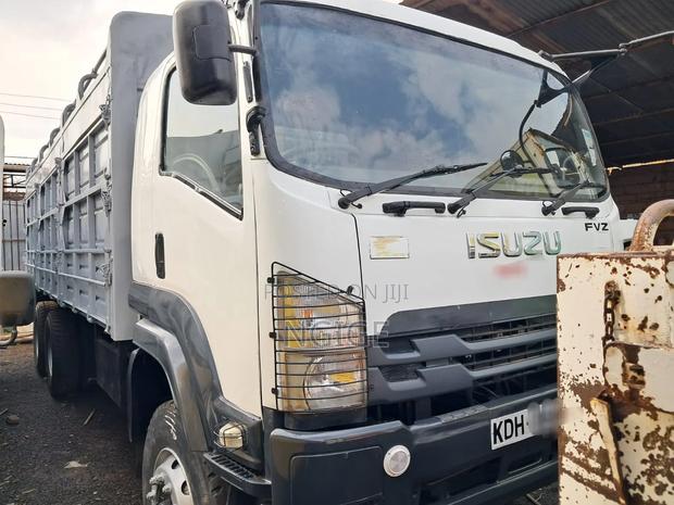 Isuzu FVZ Truck