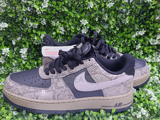 Green,Black Grey Airforce Custom Sneakers - thumbnail 2