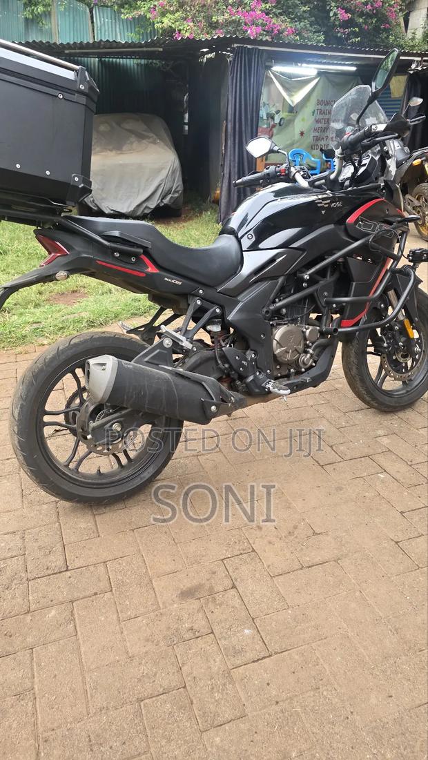 Voge 300DS 2023 Black - thumbnail 2