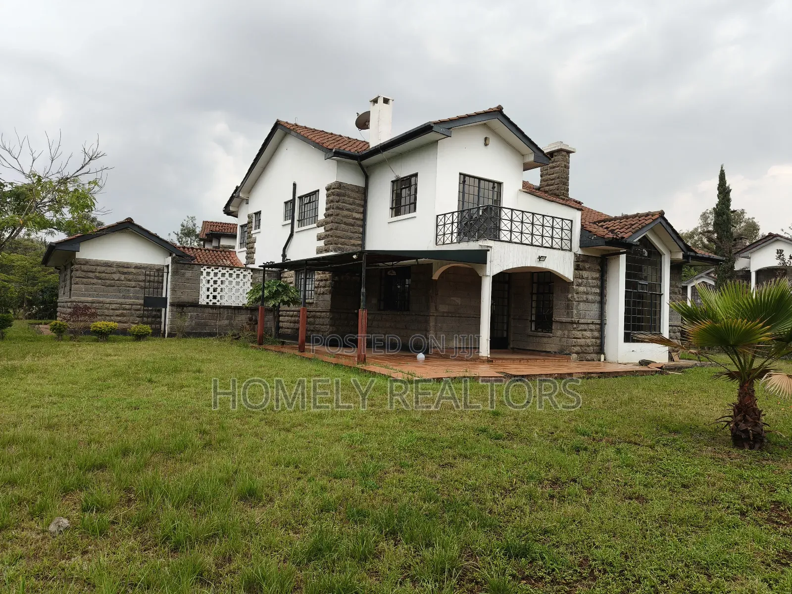 4bdrm Maisonette in Karen, Nairobi for sale