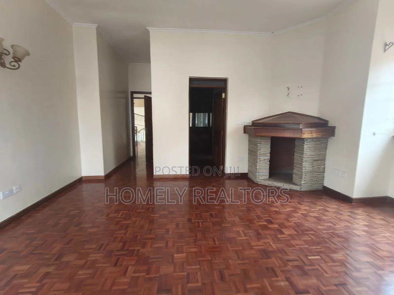 4bdrm Maisonette in Karen, Nairobi for sale
