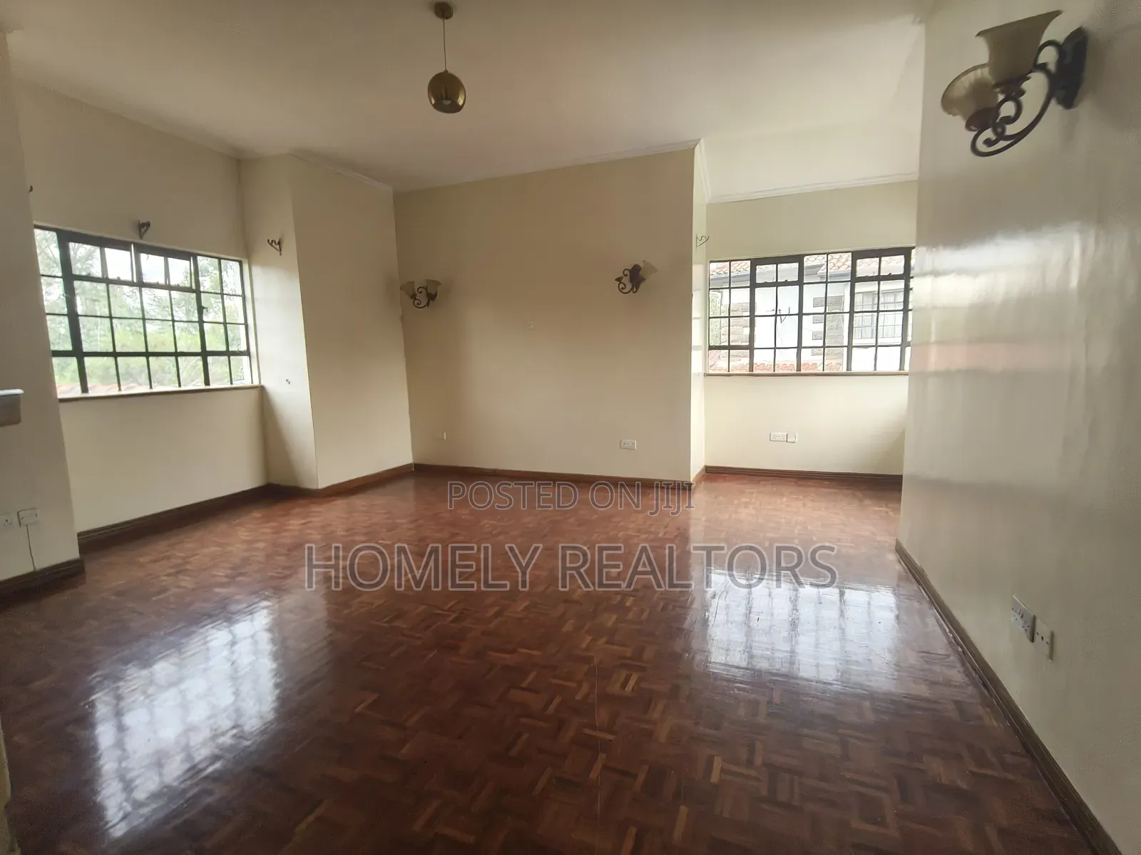 4bdrm Maisonette in Karen, Nairobi for sale