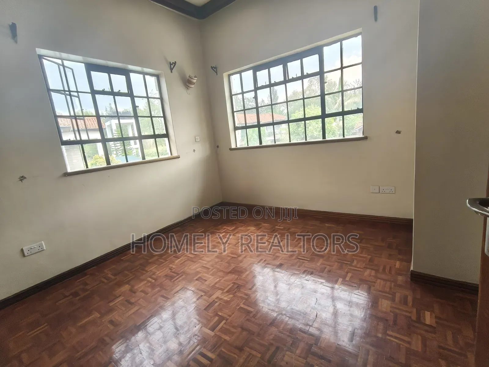 4bdrm Maisonette in Karen, Nairobi for sale