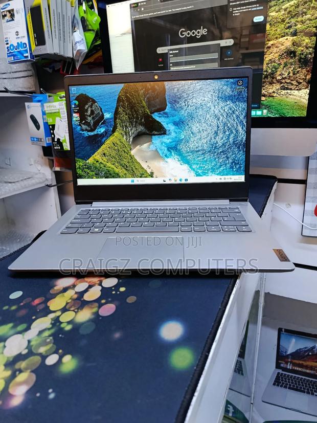 Laptop Lenovo Ideapad 3 4GB Intel Core i3 HDD 500GB - main view